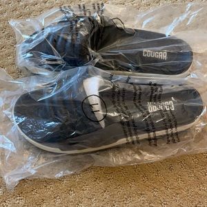 Women’s Cougar Prato slides